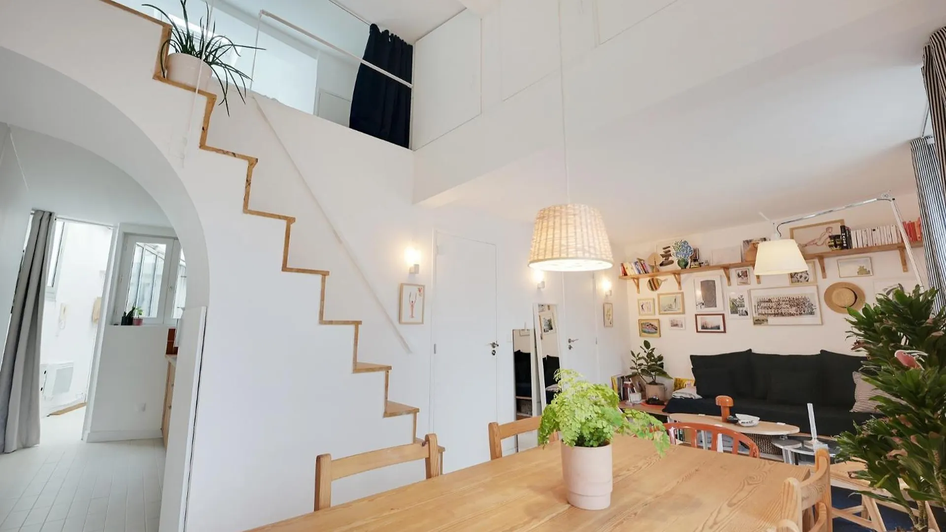 Appartement Charmant Avec Vue - Montmartre Paris