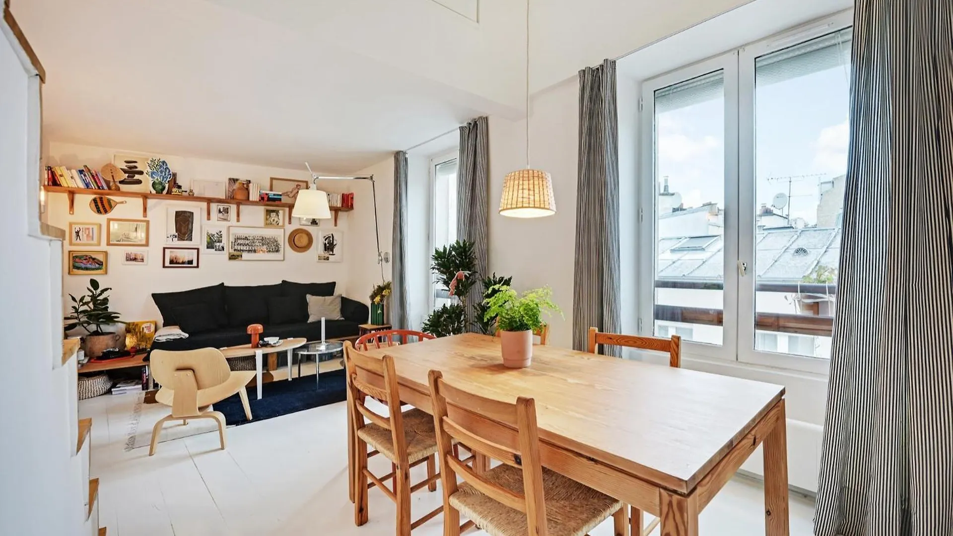 Appartement Charmant Avec Vue - Montmartre contacts